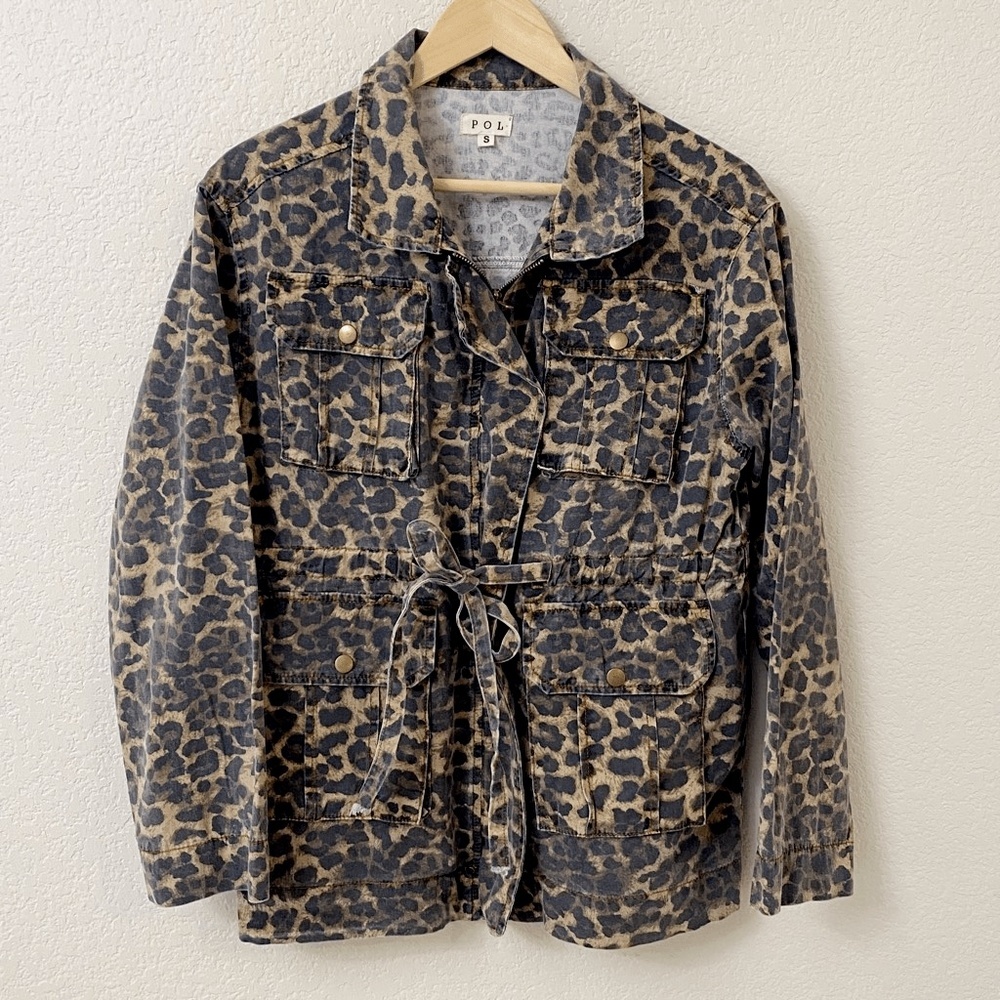 POL Women's Leopard Print Jean Jacket in Black and Tan